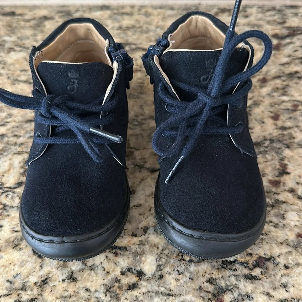 NEW Jacadi Dark Blue Suede Leather Kids Boots with Red Detail size 5.5 / 21
